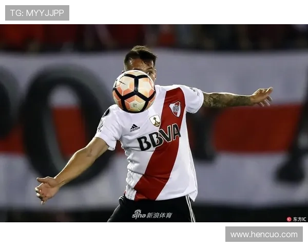 [国际足球]小角度射门分高下 河床队战胜拉努斯.